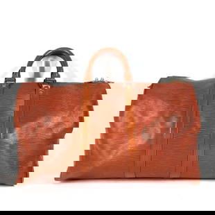 Louis Vuitton Epi Keepall 45 Travel Bag Kenya Brown Leather: Louis Vuitton Epi Keepall 45 Travel Bag Kenya Brown Leather Elevate your travel style with the Louis Vuitton Epi Keepall 45 Travel Bag. This sophisticated Boston bag is crafted from durable Epi leathe
