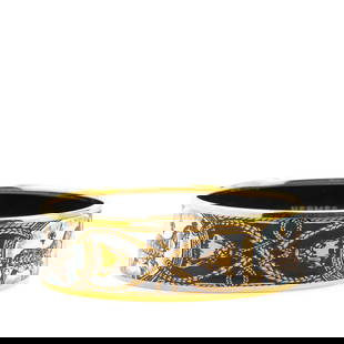 Hermes Wide Grand Apparat Enamel Bangle Black 65 Austria: Hermes Wide Grand Apparat Enamel Bangle Black 65 Austria The Hermes Wide Grand Apparat Enamel Bangle 65 showcases a striking print on an enamel and gold-plated metal body, offering a unique blend of e