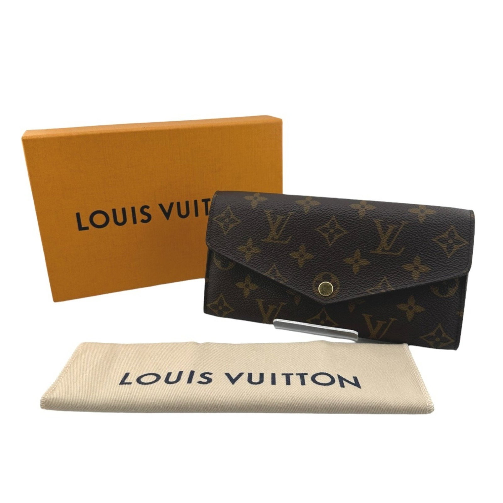 Louis Vuitton Portefeuille Sarah Long Wallet Monogram Canvas Brown 10cm x 19cm x 2.5cm: Louis Vuitton Portefeuille Sarah Long Wallet Monogram Canvas Brown 10cm x 19cm x 2.5cm This Louis Vuitton Long Wallet, also known as the Portefeuille Sarah, is a stylish and functional accessory craft