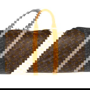 Louis Vuitton Keepall 45 Monogram Duffle Bag M41428 Vintage Travel Handbag: Louis Vuitton Keepall 45 Monogram Duffle Bag M41428 Vintage Travel Handbag Experience luxury travel with the Louis Vuitton Monogram Keepall 45 Travel Duffle Handbag. This stylish and spacious duffle b