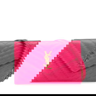 Saint Laurent Grain De Poudre Pink Cassandre Wallet on Chain: Saint Laurent Grain De Poudre Pink Cassandre Wallet on Chain The Cassandre Envelope Wallet on Chain features a leather body, a detachable chain link shoulder strap with leather guard, a front flap wit