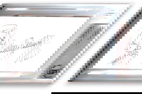 Gary Burghoff Signed Index Card M*A*S*H Radar Sketch Beckett Authenticated 4.5 x 7: Gary Burghoff Signed Index Card M*A*S*H Radar Sketch Beckett Authenticated 4.5 x 7 This is an original autographed index card by Gary Burghoff, known for his role as Radar in the iconic television ser