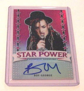 Boy George 2016 Leaf Metal Star Power Signed Card 4/15 Pink Prismatic: Boy George 2016 Leaf Metal Star Power Signed Card 4/15 Pink Prismatic This is an original signed card featuring Boy George from the 2016 Leaf Metal Star Power collection. It is a limited edition item,