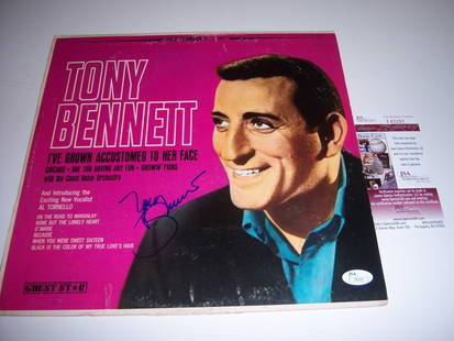 Tony Bennett JSA Signed LP I've Grown Accustomed to Her Face: Tony Bennett JSA Signed LP I've Grown Accustomed to Her Face This is an original LP record album of Tony Bennett's "I've Grown Accustomed to Her Face," which comes with a JSA authentication signature.
