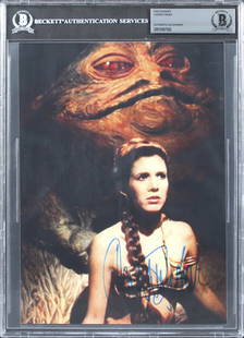 Carrie Fisher Signed Star Wars Return of the Jedi 8x10 Photo Beckett Authenticated: Carrie Fisher Signed Star Wars Return of the Jedi 8x10 Photo Beckett Authenticated This stunning 8x10 photograph features Carrie Fisher, personally signed, capturing the iconic moment from Star Wars: