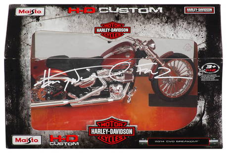 Henry Winkler Signed 2014 CVO Breakout Motorcycle 1:12 with Fonz Inscription COA: Henry Winkler Signed 2014 CVO Breakout Motorcycle 1:12 with Fonz Inscription COA This 1:12 scale model of the 2014 CVO Breakout Motorcycle is signed by Henry Winkler, famously known for his role as th