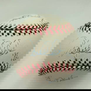 Derek Jeter Signed New York Yankees Baseball 15/26 with JSA LOA: Derek Jeter Signed New York Yankees Baseball 15/26 with JSA LOA Offered is a Rawlings Official Major League Bud Selig baseball signed by New York Yankees Captains Derek Jeter, Don Mattingly, Ron Guidr