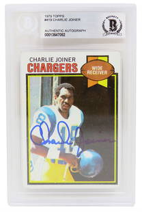 Charlie Joiner Signed 1979 Topps Card #419 Beckett Authenticated: Charlie Joiner Signed 1979 Topps Card #419 Beckett Authenticated This is a signed 1979 Topps football trading card #419 featuring Charlie Joiner, a prominent player for the Los Angeles Chargers. The