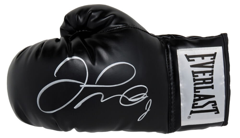 Floyd Mayweather Jr. Signed Everlast Boxing Glove with COA: Floyd Mayweather Jr. Signed Everlast Boxing Glove with COA This is an original signed Everlast black boxing glove by the legendary Floyd Mayweather Jr., a multi-class champion and Hall of Famer. The g