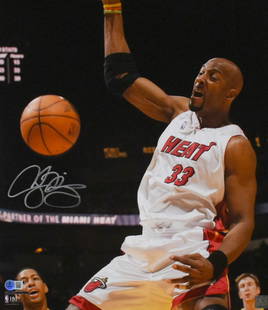 Alonzo Mourning Signed Miami Heat 16x20 Dunk Photo Beckett Authentic: Alonzo Mourning Signed Miami Heat 16x20 Dunk Photo Beckett Authentic Capture a thrilling moment in basketball history with this original 16x20 photo featuring Alonzo Mourning performing a spectacular