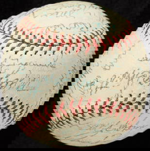 1968 Detroit Tigers Signed Baseball with Beckett COA - 31 Signatures: 1968 Detroit Tigers Signed Baseball with Beckett COA - 31 Signatures This official American League baseball commemorates the 1968 Detroit Tigers World Series Championship, featuring the signatures of