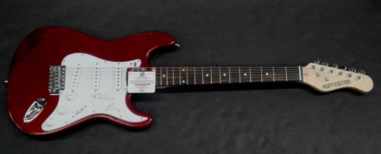 Elliot Easton Signed Electric Guitar The Cars GAI Authenticated: Elliot Easton Signed Electric Guitar The Cars GAI Authenticated This authentic electric guitar is signed by Elliot Easton, the renowned guitarist of the iconic band The Cars. The guitar comes with a c