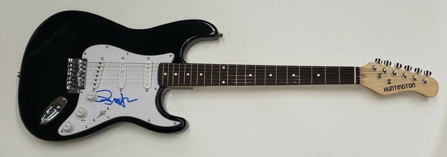 Glenn Hughes Signed Electric Guitar Deep Purple PSA/DNA Authentic: Glenn Hughes Signed Electric Guitar Deep Purple PSA/DNA Authentic This electric guitar, signed by the legendary Glenn Hughes, is a must-have for any music enthusiast. The guitar features a professiona