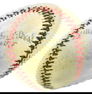 Mickey Mantle Roger Maris Signed Baseball No 7 PSA DNA Yankees: Mickey Mantle Roger Maris Signed Baseball No 7 PSA DNA Yankees This is an original autographed baseball featuring the signatures of legendary New York Yankees players Mickey Mantle and Roger Maris. Th