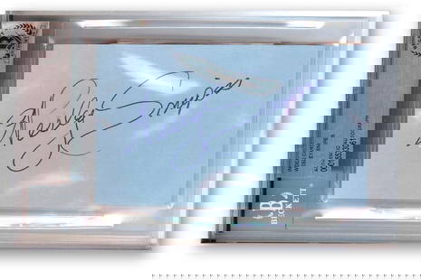 Wesley Snipes Autographed Index Card 4.5 x 7 Beckett Authenticated: Wesley Snipes Autographed Index Card 4.5 x 7 Beckett Authenticated This is an original autographed index card featuring Wesley Snipes, known for his roles in movies such as Blade and The Expendables.
