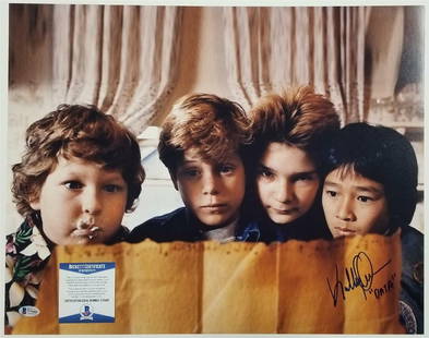 Jonathan Ke Quan Signed Goonies Data Photo 16x20 with BAS COA: Jonathan Ke Quan Signed Goonies Data Photo 16x20 with BAS COA This is an original signed photograph of Jonathan Ke Quan as "Data" from the iconic film The Goonies. The photo measures 16x20 inches and