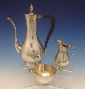 Tiffany & Co. Grape Sterling Silver 3-Piece Demitasse Set Mid-Century Modern: Tiffany & Co. Grape Sterling Silver 3-Piece Demitasse Set Mid-Century Modern Enhance your dining experience with this exquisite 3-piece demitasse set by Tiffany & Co. Crafted from high-quality sterlin
