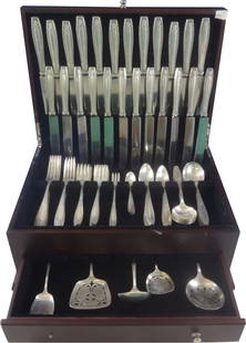 Wallace Juliet Sterling Silver Flatware Set 125 Pcs for 12: Wallace Juliet Sterling Silver Flatware Set 125 Pcs for 12 Introducing the exquisite Juliet by Wallace Sterling Silver Flatware Dinner Set, an impressive collection of 125 pieces designed to serve 12
