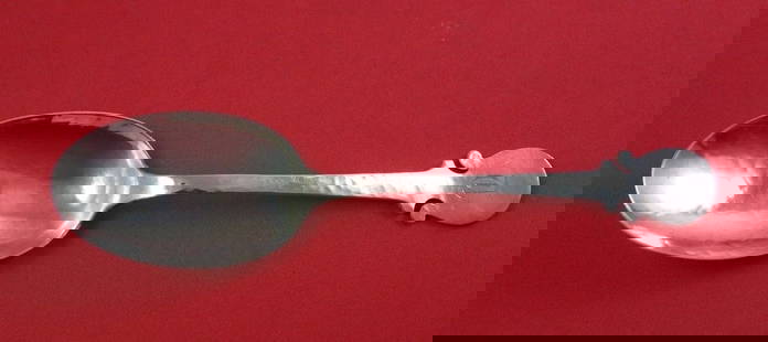 Shreve & Co Fourteenth Century Sterling Silver Soup Spoon 7" Monogrammed D: Shreve & Co Fourteenth Century Sterling Silver Soup Spoon 7" Monogrammed D This exquisite Fourteenth Century Place Soup Spoon by Shreve is crafted from high-quality sterling silver. Measuring 7 inches