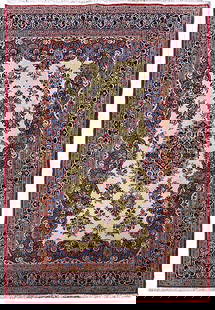 5' x 7' Handwoven Persian Ghazvin Rug Fine Wool Area Rug: 5' x 7' Handwoven Persian Ghazvin Rug Fine Wool Area Rug Introducing the 5' x 7' Authentic Quality Persian Ghazvin Rug, a stunning testament to the beauty and craftsmanship of traditional Persian weav
