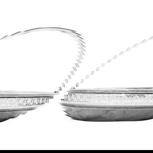 Tiffany & Co Sterling Silver Basket 6in Height Vintage 1940s: Tiffany & Co Sterling Silver Basket 6in Height Vintage 1940s Enhance your collection with this exquisite Sterling Silver Basket by Tiffany & Co., a hallmark of craftsmanship from the 1940s. Measuring