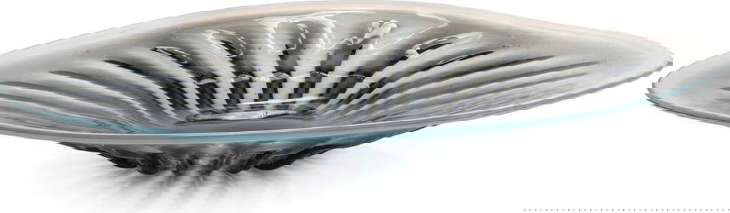 John-Richard Contemporary Blue and White Hand-Blown Glass Charger: John-Richard Contemporary Blue and White Hand-Blown Glass Charger Introducing an elegant blue and white glass decor piece that captures contemporary style with its stunning hand-blown glass design. Th