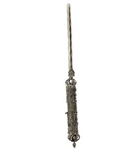Handmade 925 Sterling Silver Multi Leaf Crown Candle Lighter 12.75 Inches: Handmade 925 Sterling Silver Multi Leaf Crown Candle Lighter 12.75 Inches This exquisite candle lighter is crafted from fine 925 sterling silver (.925) and showcases a unique handmade multi-leaf