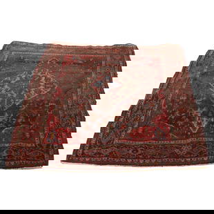 Antique Farahan Sarouk Persian Rug C1920 Wool 52.25 x 77: Antique Farahan Sarouk Persian Rug C1920 Wool 52.25 x 77 This exquisite Antique Farahan Sarouk Persian Oriental rug, crafted circa 1920, is a testament to the artistry and craftsmanship