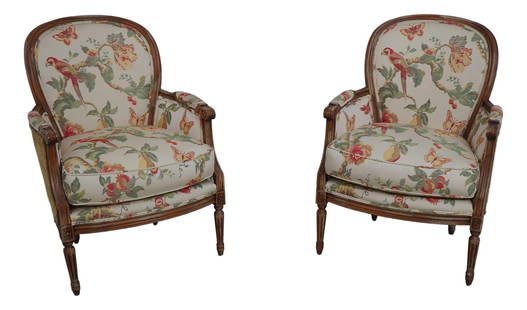 Elegant Pair of Pearson French Bergere Chairs Upholstered in Brown: Elegant Pair of Pearson French Bergere Chairs Upholstered in Brown This exquisite pair of Pearson upholstered French Bergere chairs showcases exceptional craftsmanship and timeless elegance. With thei