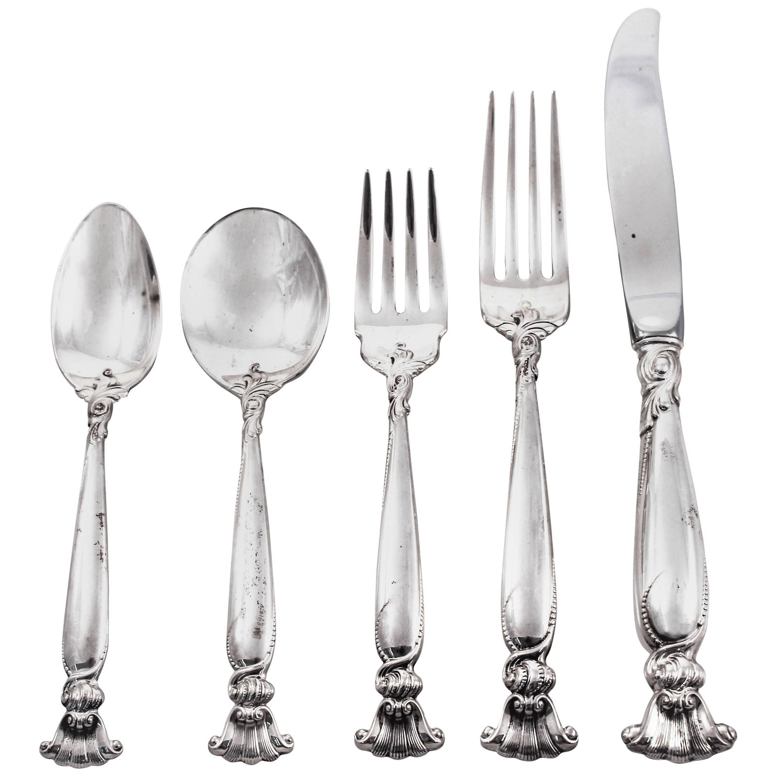 Wallace Silversmiths Romance of the Sea Sterling Silver Set of 12: Wallace Silversmiths Romance of the Sea Sterling Silver Set of 12 Introducing the elegant 'Romance of the Sea' pattern from Wallace Silversmiths. Crafted from high-quality sterling silver, this timele