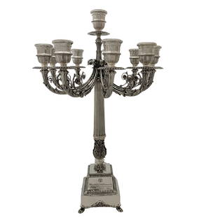Italian 925 Sterling Silver 10 Light Candelabra with Leaf Design: Italian 925 Sterling Silver 10 Light Candelabra with Leaf Design This exquisite Italian 925 Sterling Silver candelabra is a stunning centerpiece featuring ornate handmade leaf applique designs. With a