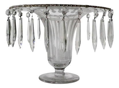 Art Deco Etched Glass Centerpiece Bowl with Prisms 1920s: Art Deco Etched Glass Centerpiece Bowl with Prisms 1920s Glamorous trumpet form footed bowl, with flared rim, and hanging prism trim. The center bowl features a wheel etched surface, the faceted prism