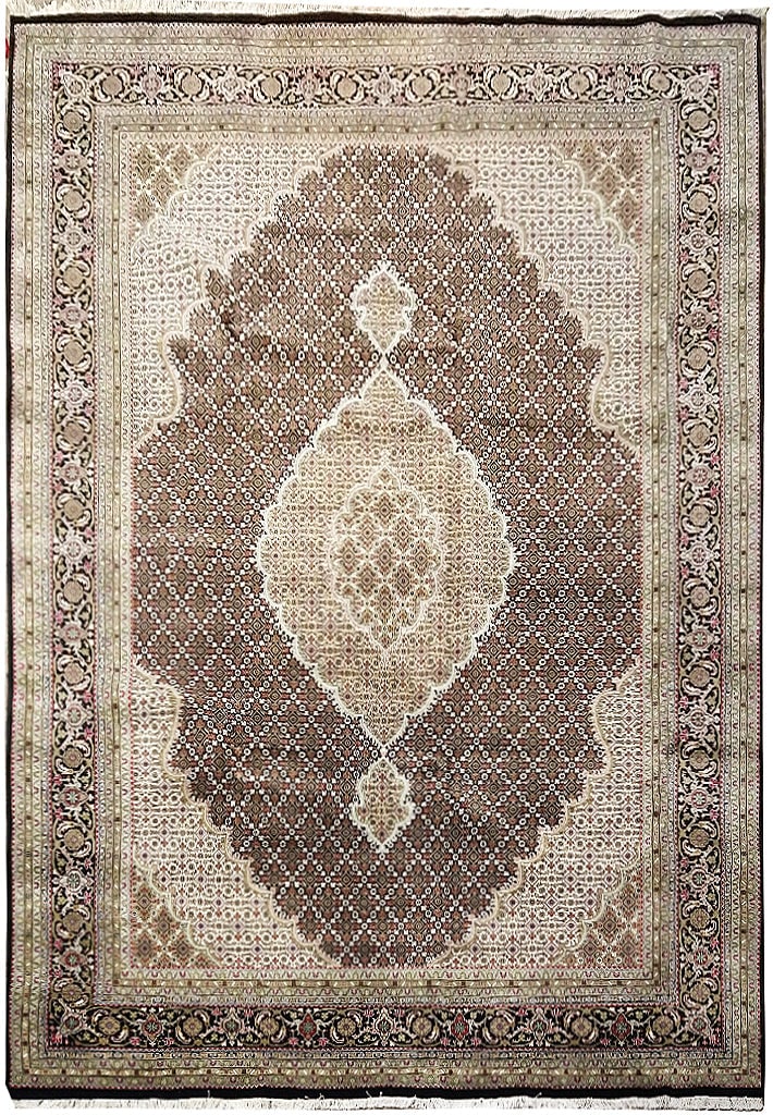 8.3 x 11.8 Tabriz Mahi Wool Silk Rug Fine Weave 200 KPSI: 8.3 x 11.8 Tabriz Mahi Wool Silk Rug Fine Weave 200 KPSI This exquisite Tabriz Mahi rug showcases a stunning blend of wool and silk, featuring a fine weave with a remarkable 200 KPSI. Measuring 8.3 x 