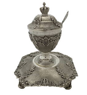 Handmade 925 Sterling Silver Floral Honey Dish & Tray Set: Handmade 925 Sterling Silver Floral Honey Dish & Tray Set This exquisite honey dish and tray set is crafted from fine 925 sterling silver, showcasing intricate handmade floral leaf applique designs. T