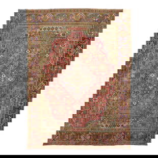 Vintage Persian Heriz Wool Rug 9'7 x 13'1 Light Red Medallion Design: Vintage Persian Heriz Wool Rug 9'7 x 13'1 Light Red Medallion Design Enhance your space with this vintage hand-knotted Persian wool rug, featuring a stunning light red field adorned with a medallion d