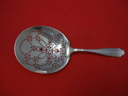 Tiffany & Co Marquise Sterling Silver 9 Inch Chip Server: Tiffany & Co Marquise Sterling Silver 9 Inch Chip Server This exquisite Saratoga chip server is crafted from high-quality sterling silver and features the elegant Marquise pattern by Tiffany & Co. Mea