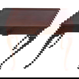 Hickory Chair Co Mahogany Queen Anne Tea Table with Pull-Out Candle Slides 27.5w x 18d x 25.5h: Hickory Chair Co Mahogany Queen Anne Tea Table with Pull-Out Candle Slides 27.5w x 18d x 25.5h This exquisite Hickory Chair Co Queen Anne Tea Table showcases a traditional design with elegant Queen An
