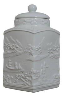 Elegant Chinese Inspired Porcelain Lidded Ginger Cookie Jar: Elegant Chinese Inspired Porcelain Lidded Ginger Cookie Jar This exquisite lidded ginger cookie jar features a beautiful Asian nature theme, crafted from high-quality porcelain. With a striking white