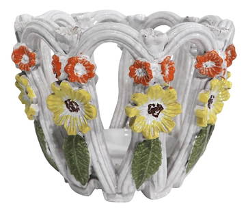 Vintage Italian Reticulated Pottery Planter 10.5 x 10.5 x 8.25 Off-White Flowers: Vintage Italian Reticulated Pottery Planter 10.5 x 10.5 x 8.25 Off-White Flowers Exceptional, unusual reticulated ceramic flower pot, having an off white body with orange, and yellow flowers, with gre