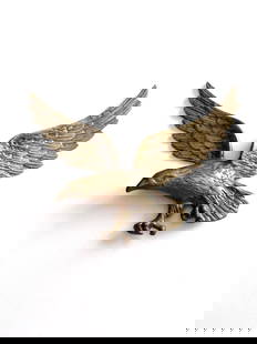 Vintage Brass American Eagle Wall Hanging 14.25 x 9.75 Inch Decor: Vintage Brass American Eagle Wall Hanging 14.25 x 9.75 Inch Decor Enhance your space with this stunning vintage brass eagle wall decor, designed to capture the majestic presence of an American eagle a