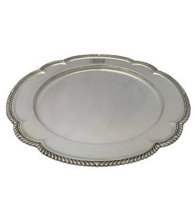 1949 Gorham 925 Sterling Silver Handmade Gadroon Rim Serving Tray 14 Inches: 1949 Gorham 925 Sterling Silver Handmade Gadroon Rim Serving Tray 14 Inches This exquisite antique round serving tray, crafted by Gorham in 1949, showcases the elegance of handmade sterling silver wit