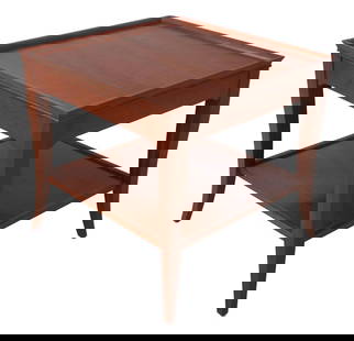 Stickley Cherry Wood Modern Lamp Table C.2005 28x28 Brown: Stickley Cherry Wood Modern Lamp Table C.2005 28x28 Brown This Stickley Cherry Modern Design Lamp Table, crafted around 2005, showcases high-quality construction and an elegant finish. With dimensions
