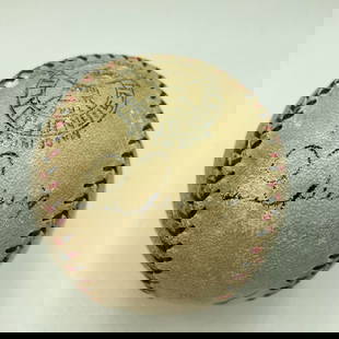 Lou Gehrig Signed 1930s Official AL Baseball JSA COA Yankees: Lou Gehrig Signed 1930s Official AL Baseball JSA COA Yankees This is an original single signed Official American League baseball by legendary player Lou Gehrig, authenticated by James Spence Authentic