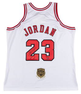 Michael Jordan Signed 2009 Hall of Fame Jersey Chicago Bulls UDA COA Limited Edition 22/123: Michael Jordan Signed 2009 Hall of Fame Jersey Chicago Bulls UDA COA Limited Edition 22/123 Celebrate the legacy of Michael Jordan with this signed Chicago Bulls jersey, commemorating his induction in