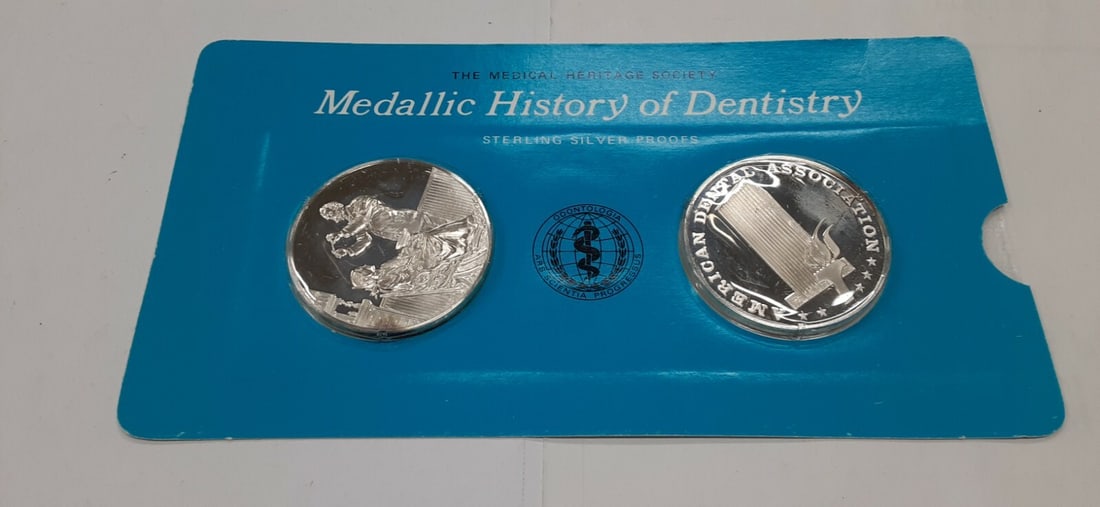 Franklin Mint .925 Silver Medals History of Dentistry Uncirculated ADA N Kingsley: Franklin Mint .925 Silver Medals History of Dentistry Uncirculated ADA N Kingsley Explore the fascinating 'History of Dentistry' with this exquisite set of .925 silver proof medals from the Franklin M