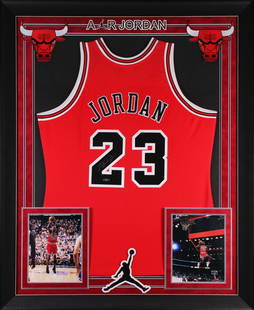 Michael Jordan Signed Red 1995-96 Chicago Bulls Jersey Framed with Beckett COA: Michael Jordan Signed Red 1995-96 Chicago Bulls Jersey Framed with Beckett COA This authentic framed jersey, featuring the iconic red color of the Chicago Bulls, has been personally signed by the lege