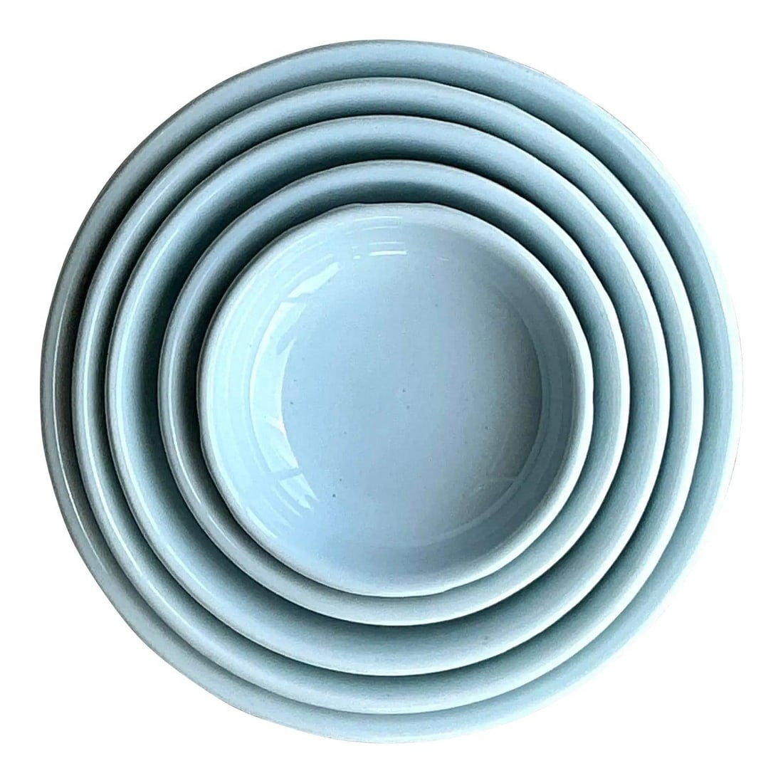 Set of 5 Vintage Asian Glazed Ceramic Stacking Bowls: Set of 5 Vintage Asian Glazed Ceramic Stacking Bowls Enhance your serveware collection with this exquisite set of five Vintage Asian Glazed Ceramic Stacking Bowls. Each bowl showcases a soft, celadon-