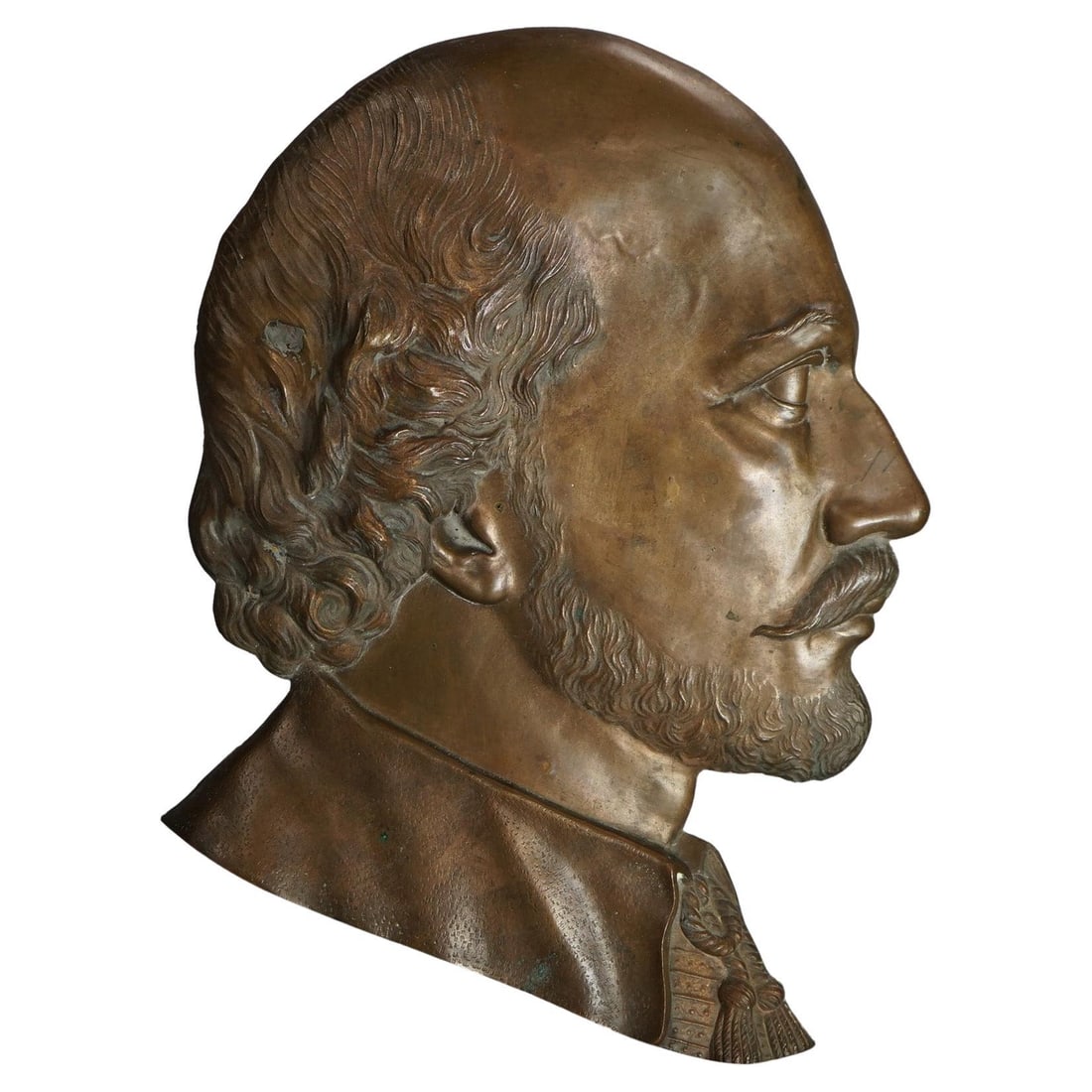 Antique Cast Bronze William Shakespeare Bust Plaque C1890 15x11: Antique Cast Bronze William Shakespeare Bust Plaque C1890 15x11 This exquisite antique cast bronze bust portrait plaque of William Shakespeare dates back to circa 1890. It beautifully captures the ren