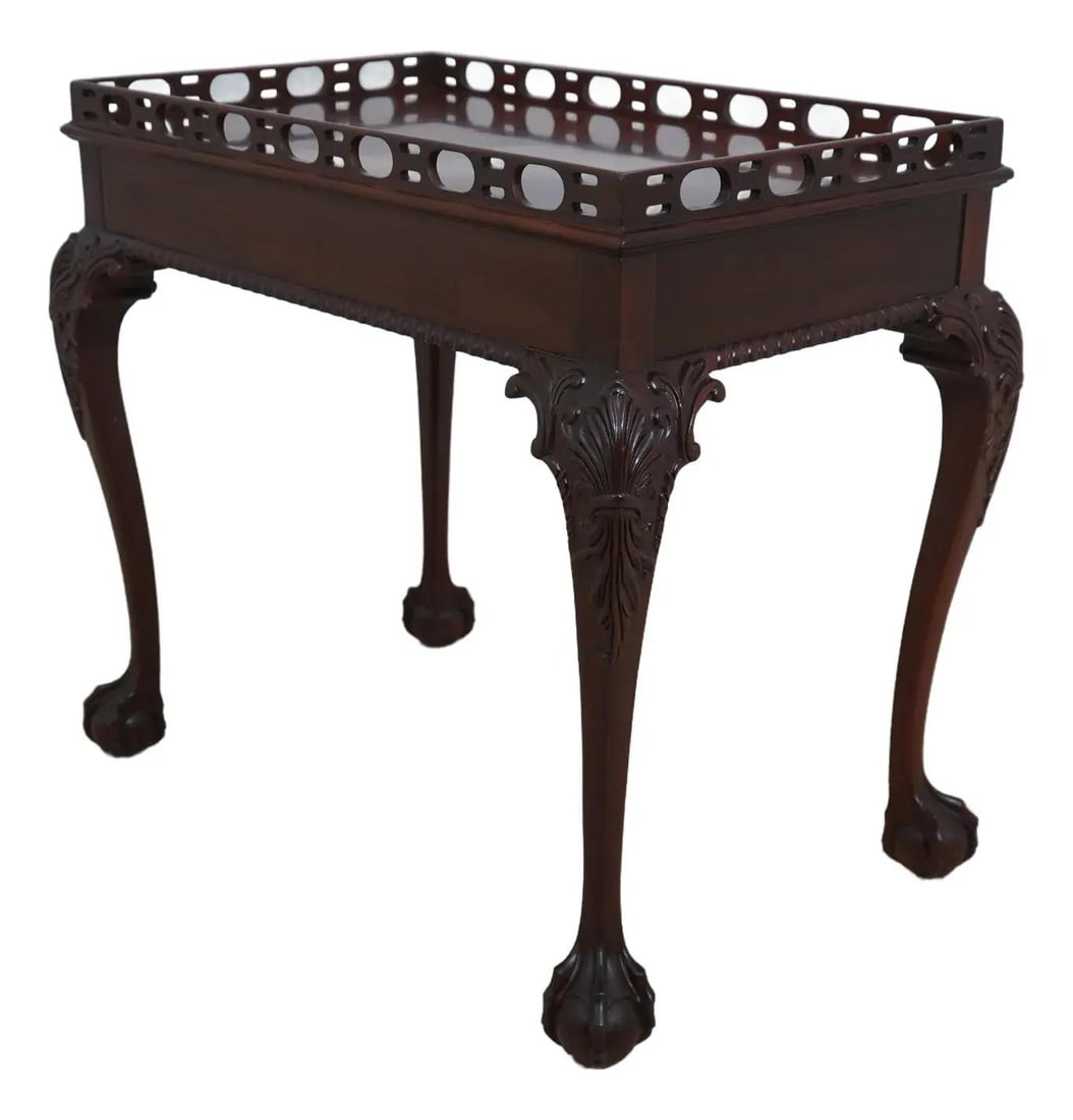 Councill Craftsmen Chippendale Mahogany Tea Table with Ball & Claw Feet: Councill Craftsmen Chippendale Mahogany Tea Table with Ball & Claw Feet This exquisite Councill Craftsmen Ball & Claw Chippendale Tea Table showcases a stunning reddish mahogany finish, complemented b