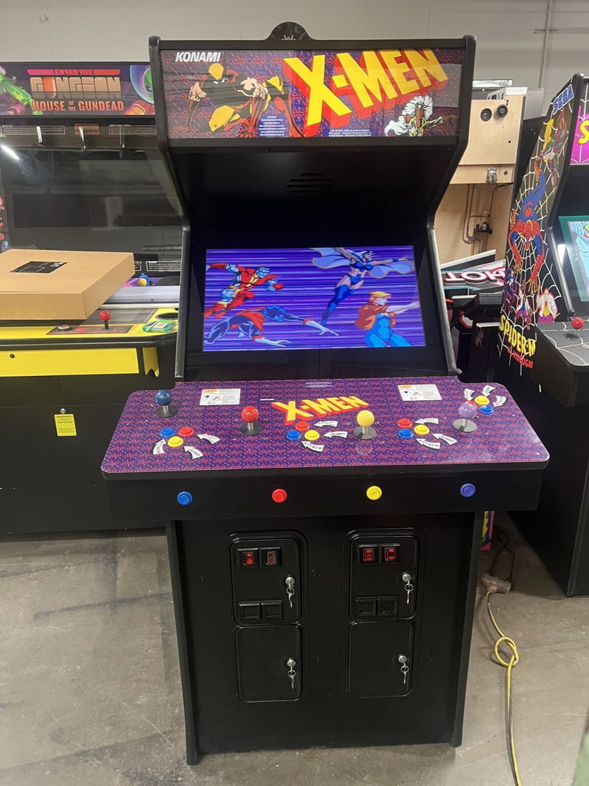 KONAMI X-MEN 1992 Arcade Machine 4 Player Classic: KONAMI X-MEN 1992 Arcade Machine 4 Player Classic Experience the thrill of 4-player action with the X-MEN Arcade Machine by KONAMI, a classic from 1992. This arcade machine is designed for non-stop fu
